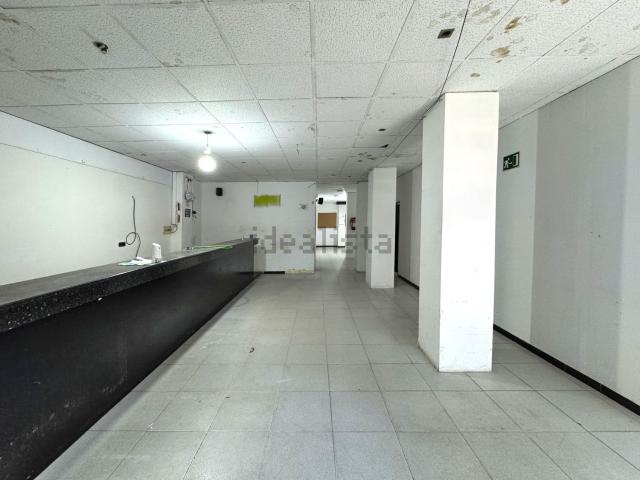 Local, El Prat de Llobregat