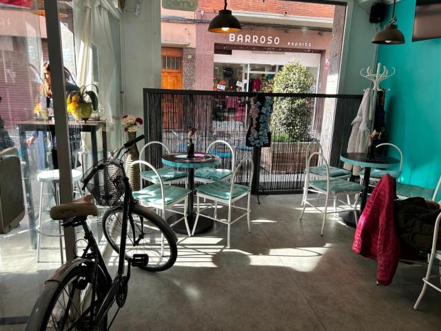Local, El Prat de Llobregat