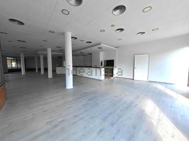 Local, El Prat de Llobregat