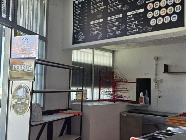 Local, El Rosario
