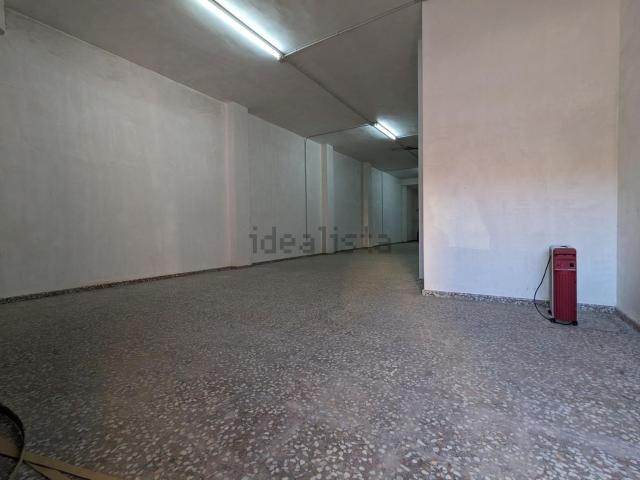 Local, Elche / Elx