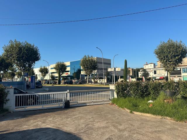Local, Empuriabrava