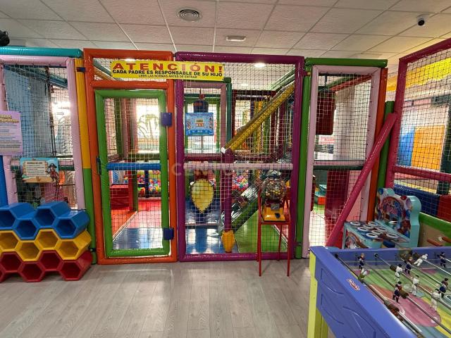Local en traspaso, apto fiestas infantiles y eventos, Calp, Alicante Oportunidad Única