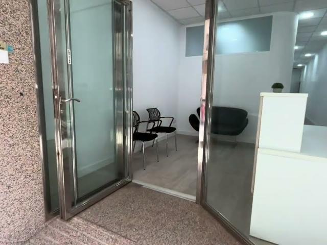 Local en venta a estrenar en Torrevieja Alicante