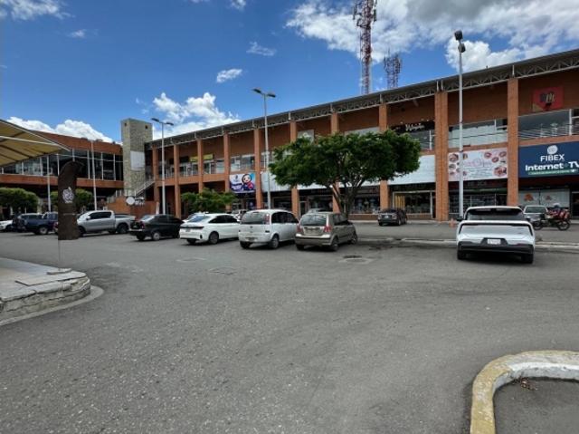 Local en venta Centro Comercial Caihua Corinsa Cagua
