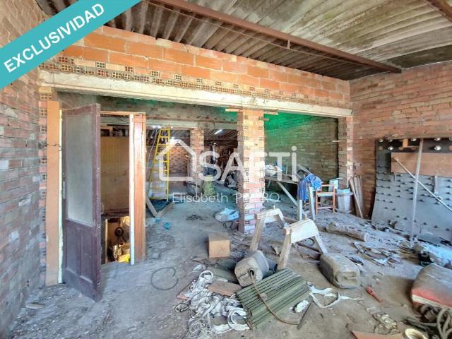 Local en venta con 115 m2, en Montijo