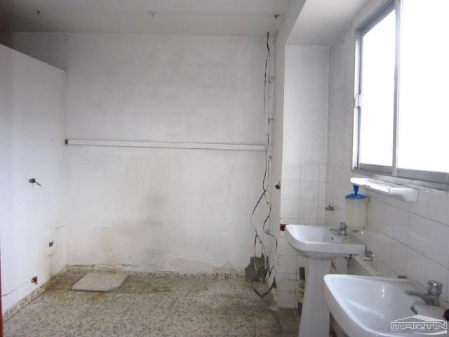 Local en venta con 150 m2, 5 dormitorios en Iznájar