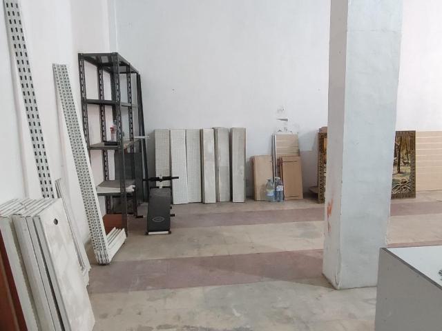 LOCAL EN VENTA CON POSIBILIDAD DE CAMBIO DE USO