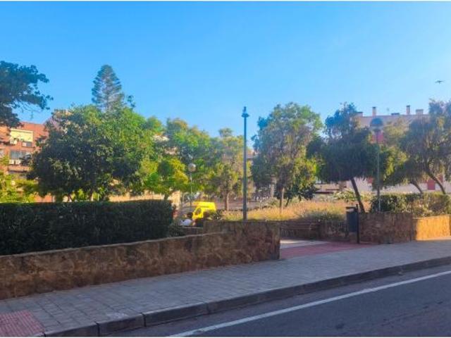 LOCAL EN VENTA CON POSIBILIDAD DE NEGOCIO O VIVIENDA