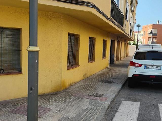 Local comercial en venta en Tarragona, de 420 m² por 190.000