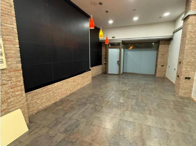 Local en venta en Úbeda
