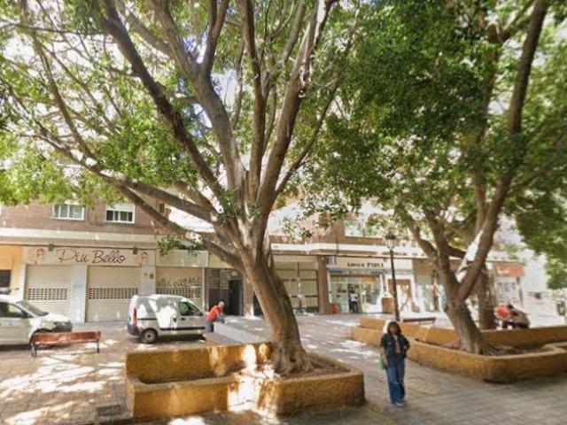 Local en venta en Valencia Valencia