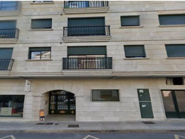 LOCAL EN VENTA EN A CAÑIZA