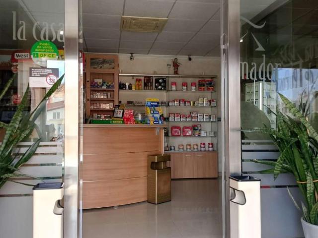 Local en venta en Almoradí Alicante