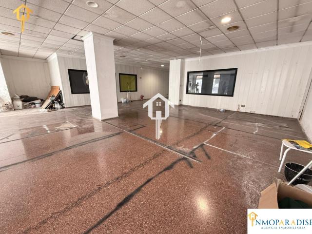 LOCAL EN VENTA EN ALICANTE, 300m2, 2 BAÑOS. ZONA DE CAMPOAMOR