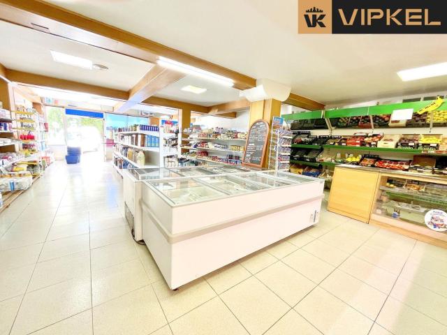 Local en venta en Arteixo La Coruña