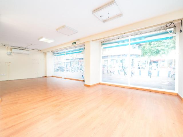 Local en venta en Avenida Argentina
