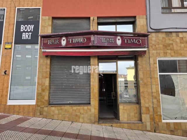 Local en venta en Avilés, se puede hacer vivienda