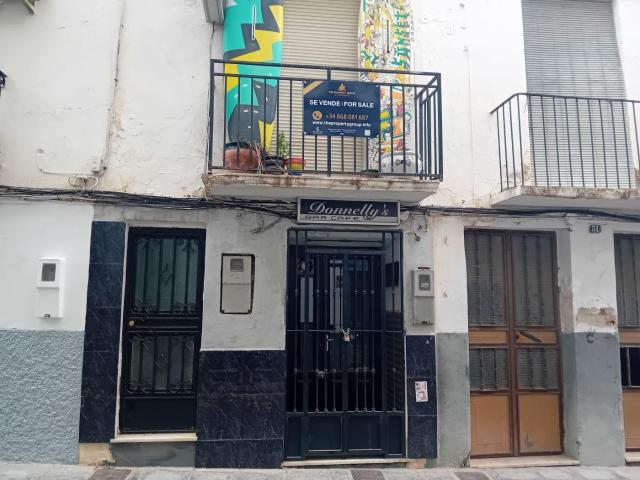 Local en venta en Baza Granada
