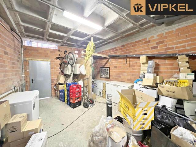 Local en venta en Betanzos La Coruña