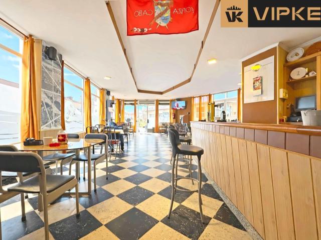 Local en venta en Boiro La Coruña