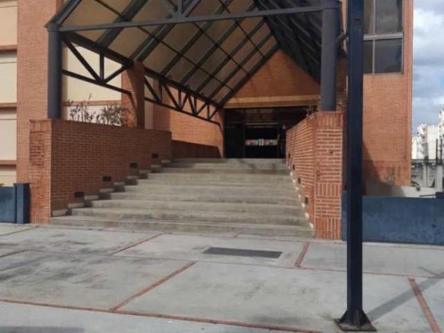 Local en Venta en C.C. PLAZA MAYOR,GUARENAS Parroquia Guarenas Miranda 20 m2
