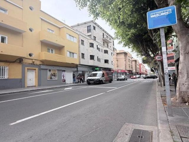 Local en venta en Calle Valencia – Las Palmas de Gran Canaria