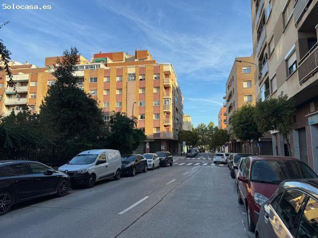 Local en venta en Calle Xavier Gambús, Reus