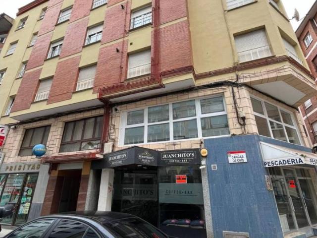 Local en venta en Calle Cangas de Onís, Laviada, Centro, Gijón
