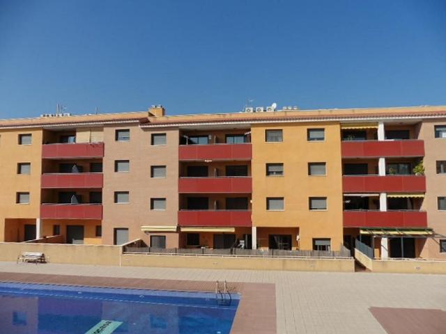 Local en venta en calle De Cristòfor Colom, Mont Roig del Camp, de 124 m² por 50.000 €