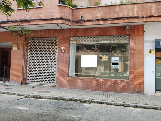 Local en venta en Calle Juanín de Mieres, Laviada, Centro, Gijón