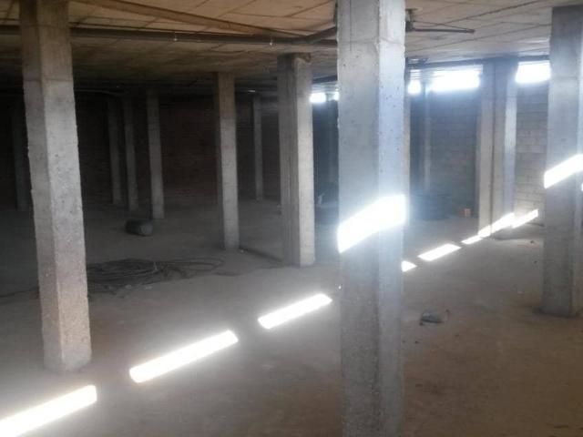 Local en venta en Calle Salvador, Bajo, 06200, Almendralejo 77.000 €