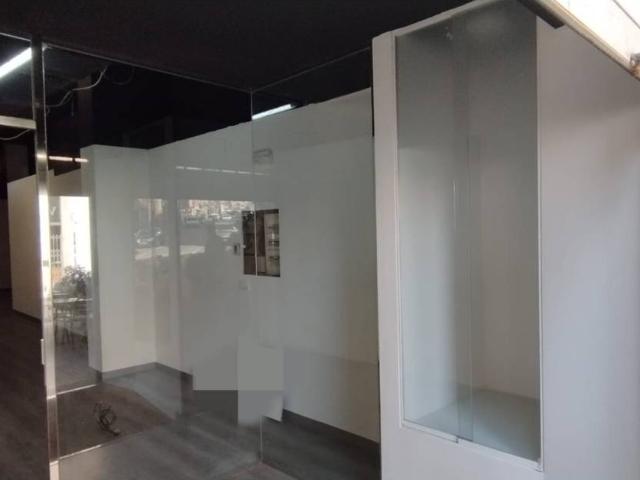 Local en venta en Centre Passeig i Rodalies 08241