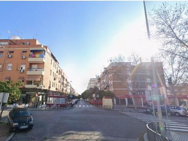 LOCAL EN VENTA EN CORDOBA. ACTIVO INMOBILIARIO SIN POSESIÓN, NO VISITABLE