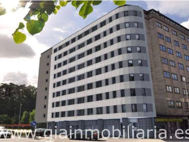 Local en venta en cruce en Castrelos