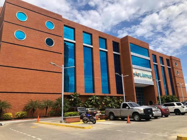 Local en Venta en Diego Bautista Urbaneja LECHERIA Anzoátegui 63 m2. 1 hab