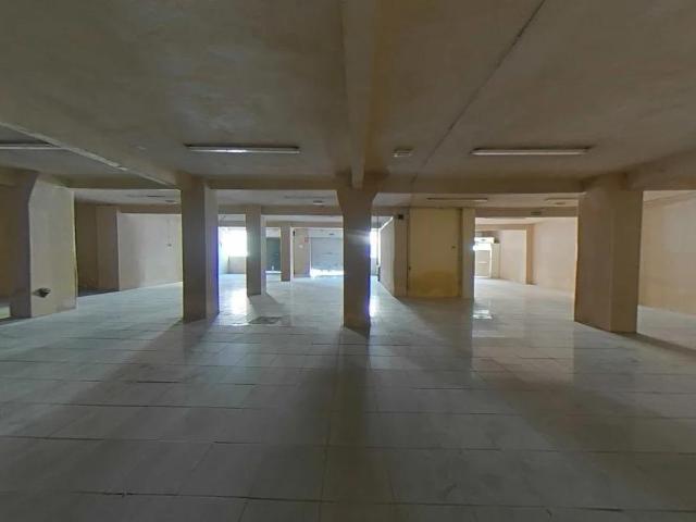 LOCAL EN VENTA EN ELCHE