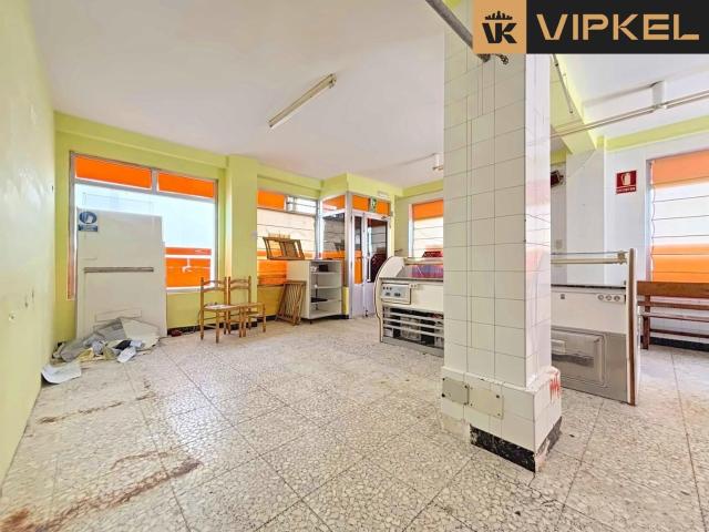 Local en venta en Ferrol La Coruña