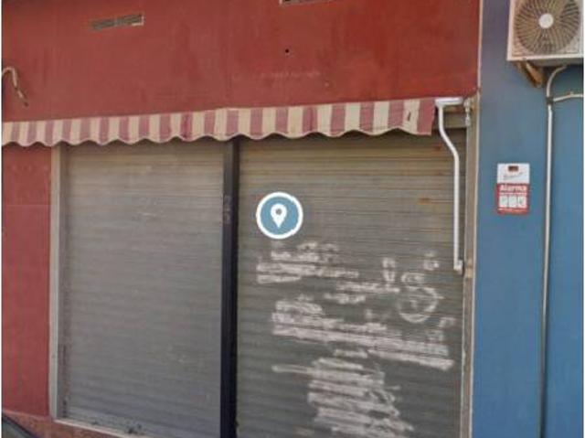 Local en venta en Jose María de la Puerta