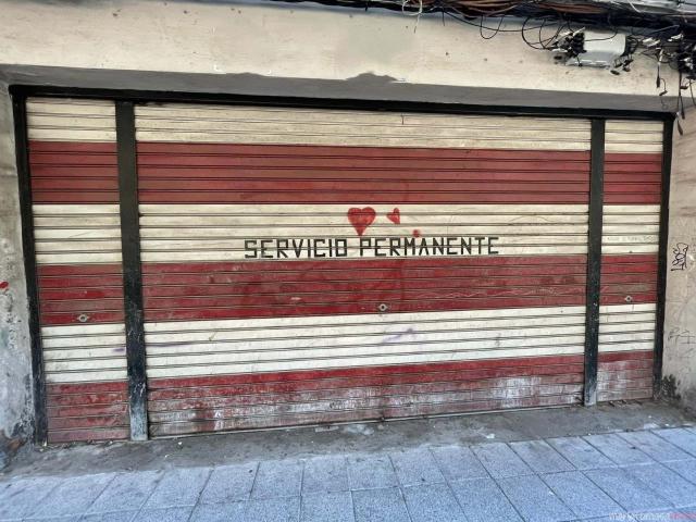 Local en venta en la zona de la Txitxarra