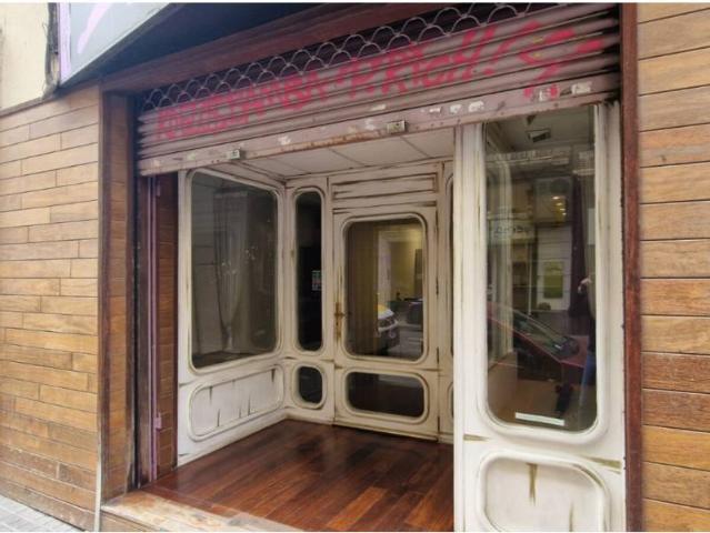 Local en venta en la zona de San Vicente Mártir