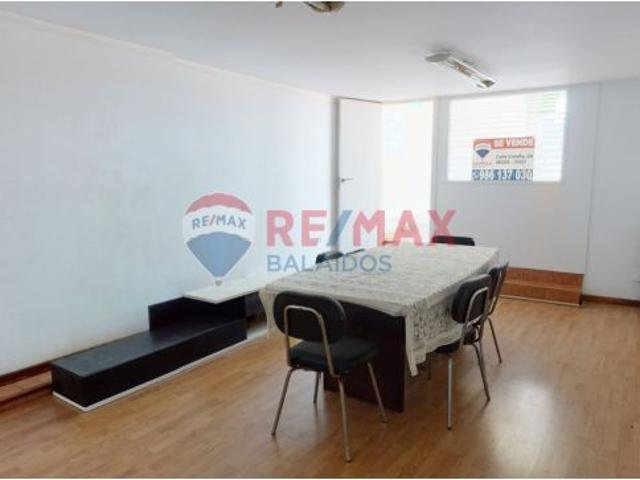 Local en Venta en Lameiro Sárdoma, Vigo