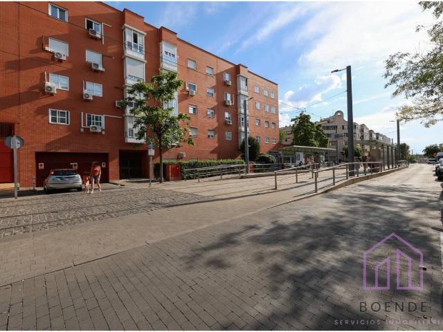 Local en venta en Las Américas 28982