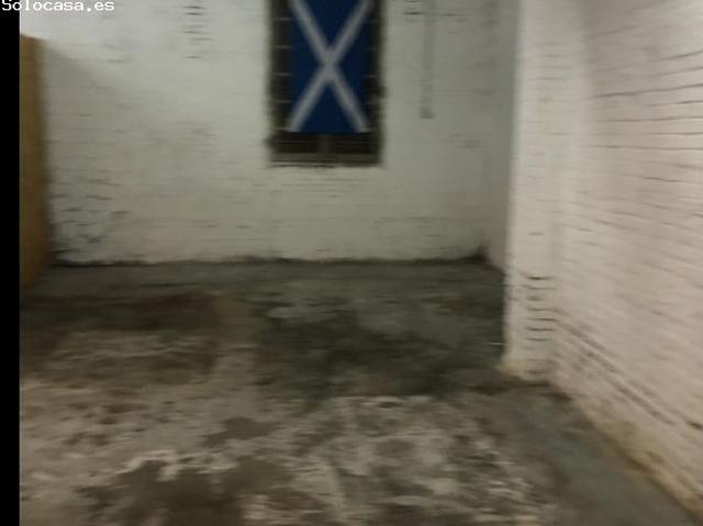 Local en venta en Manresa, ideal para cinco vehículos