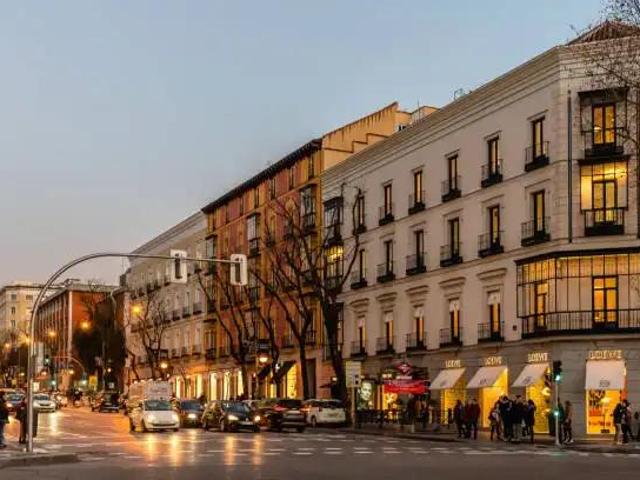Local en venta en Madrid Madrid