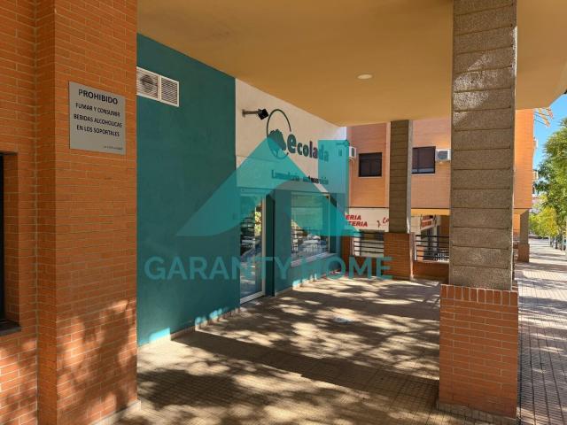 ¡LOCAL EN VENTA EN MEJOSTILLA, CÁCERES!