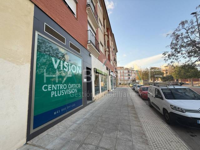 Local en venta en Núcleo 03190