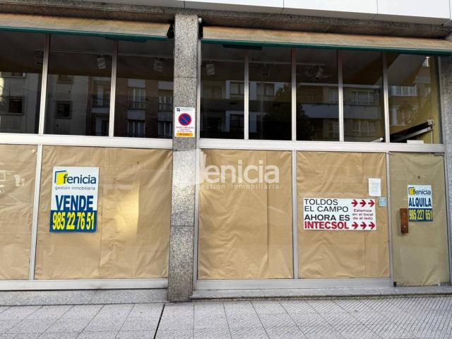 Local en venta en Oviedo