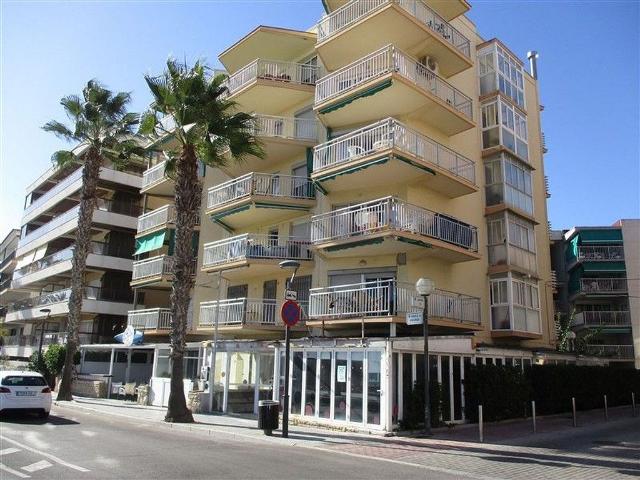 Local comercial en venta en paseo De Miramar, Salou, de 71 m² por 139.000