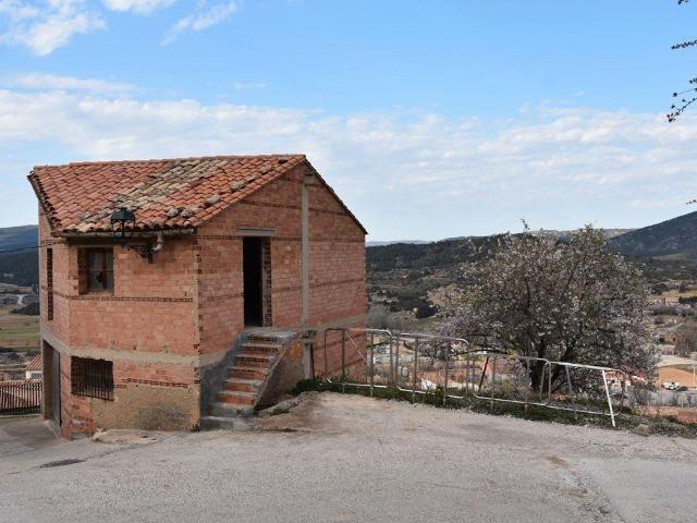 Local en venta en Peñarroya de Tastavins Teruel